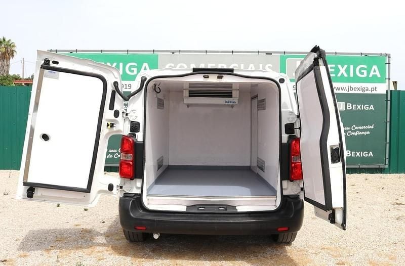 Branco Usado 2020 Opel Vivaro Van | € 23.900 (Preço elevado) - Imagem 1/4