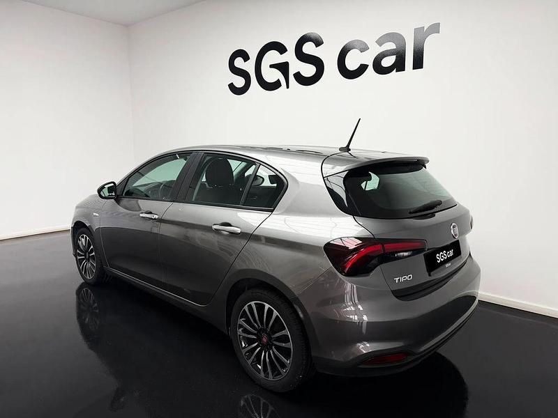 Usado Fiat Tipo City Life 95 HP (69 kW) 2023 Cinza