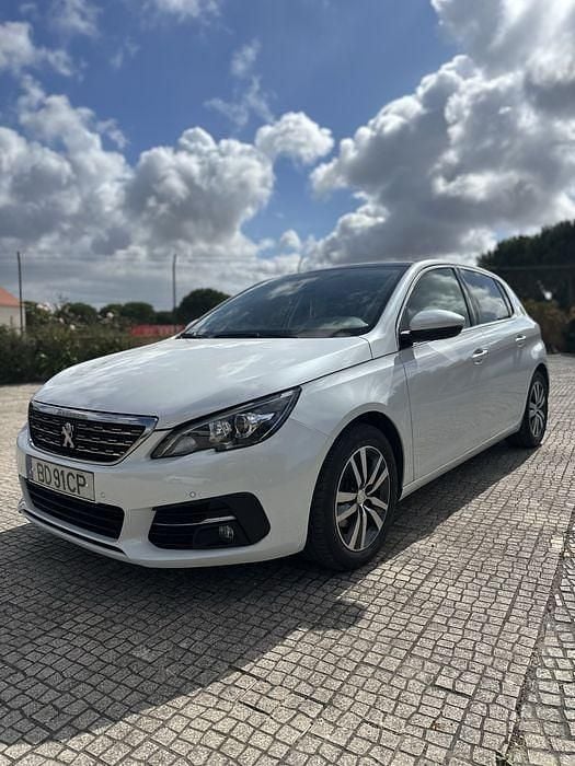 Usado 2018 Peugeot 308 Sedan | € 12.000 (Preço justo) - Imagem 1/4