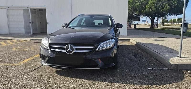 Preto Usado 2019 Mercedes C300 | € 22.900 (Super Preço) - Imagem 1/4