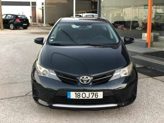 Usado Toyota Auris Touring Sports 90 HP (66 kW) 2014 Azul Carrinha