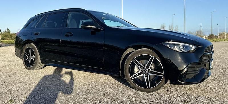 Usado Mercedes C300e 313 HP (230 kW) 2023 Sedan