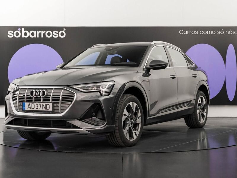 Cinza Usado 2020 Audi e-tron S-Line SUV | € 37.990 (Preço justo) - Imagem 1/4