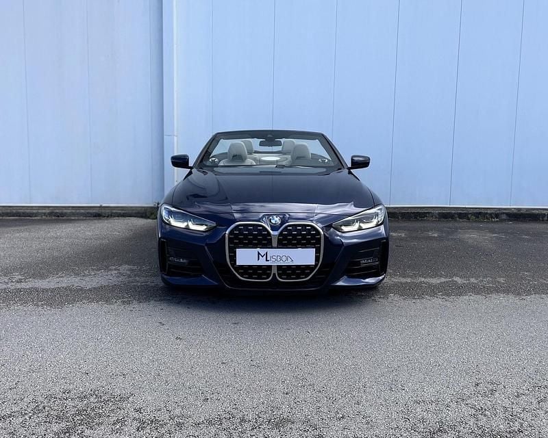 Azul Usado 2022 BMW 420 Sedan | € 46.950 (Preço justo) - Imagem 1/4