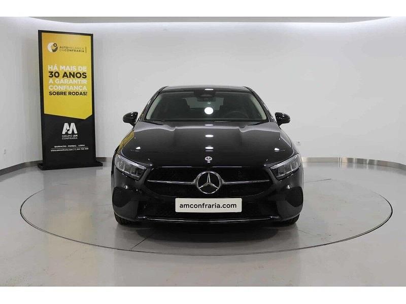 Preto Usado 2023 Mercedes A250 Sedan | € 40.580 - Imagem 1/4