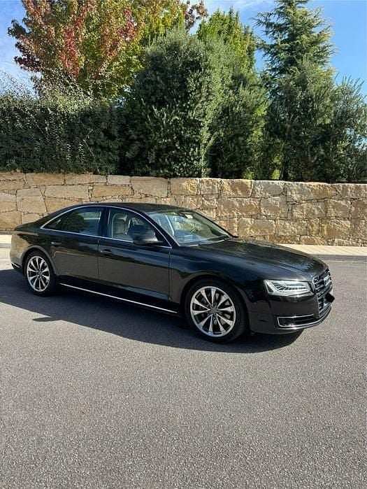 Usado 2014 Audi A8 Sedan | € 26.500 - Imagem 1/4