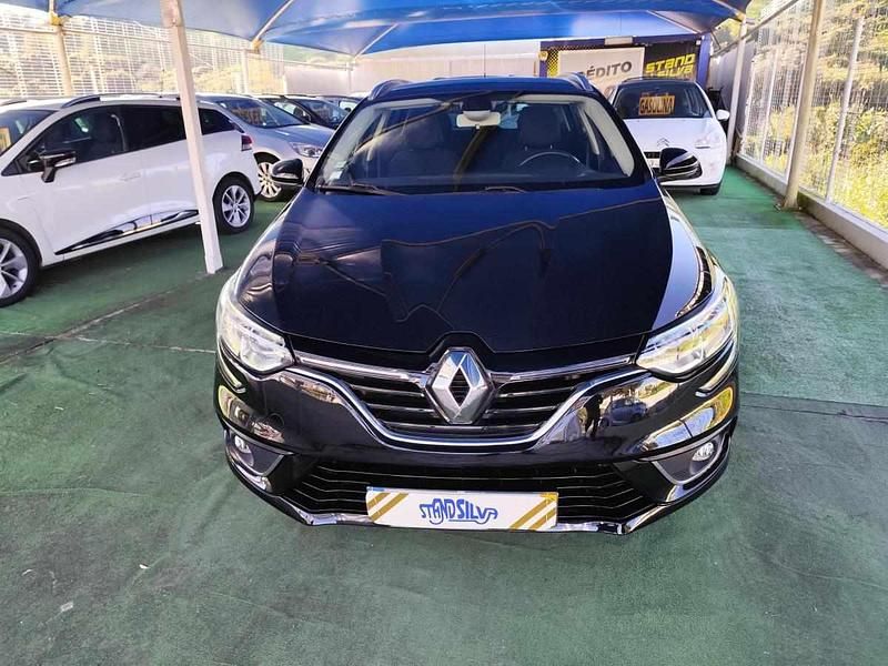Usado Renault Mégane GrandTour 116 HP (85 kW) 2019 Preto Carrinha