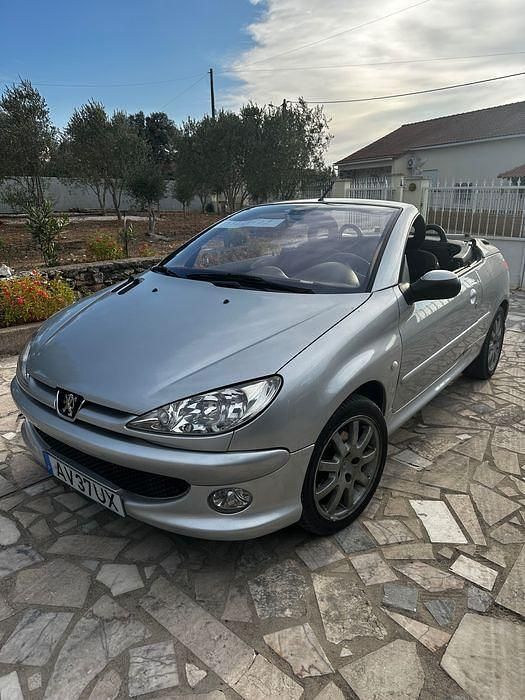 Usado 2004 Peugeot 206 CC Cabrios | € 5.500 - Imagem 1/4