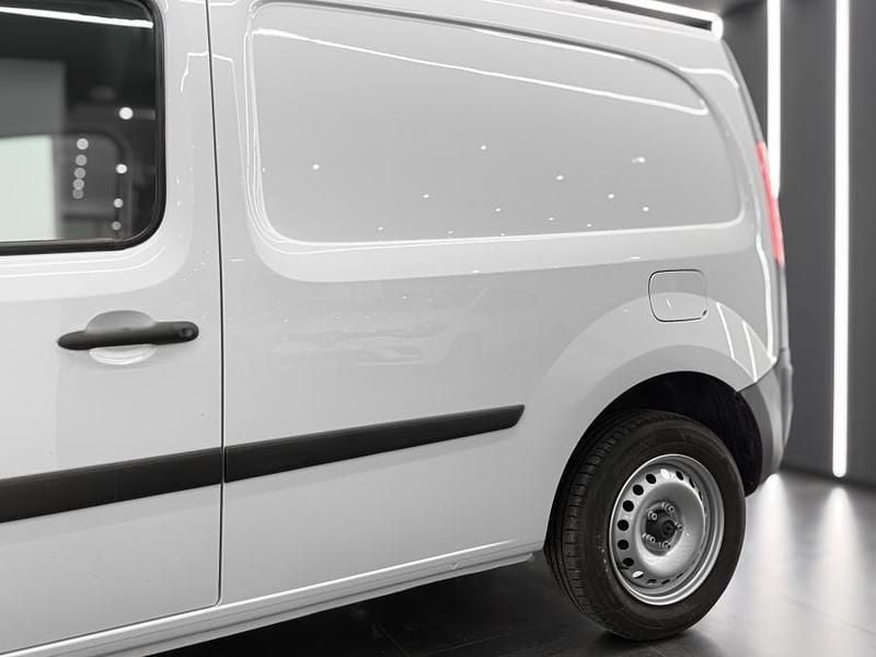 Usado Renault Kangoo 90 HP (66 kW) 2018 Branco Monovolume