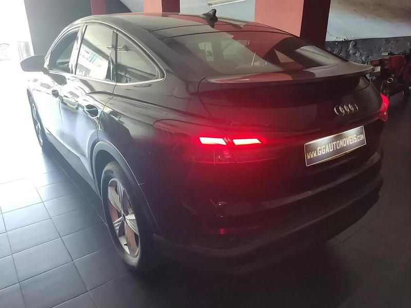 Preto Usado 2022 Audi Q4 Sportback e-tron SUV | € 31.850 - Imagem 1/4