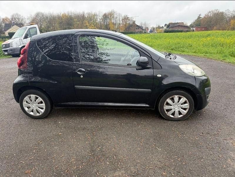 Usado Peugeot 107 Active 2013 Citadino