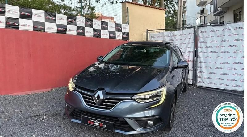 Cinza Usado 2021 Renault Mégane IV Techno Sedan | € 13.900 (Preço justo) - Imagem 1/4