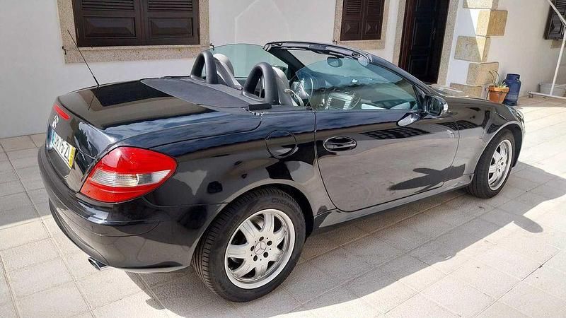Usado 2005 Mercedes SLK200 Cabrios | € 13.500 (Preço justo) - Imagem 1/4