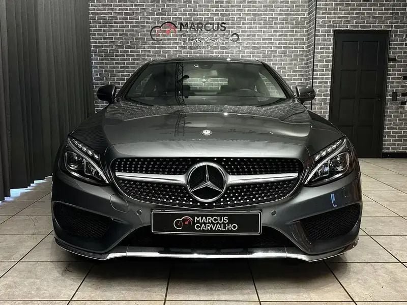 Usado Mercedes C220 AMG 170 HP (125 kW) 2016 Cinzento Coupé