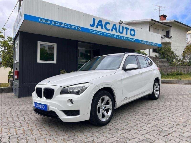 Branco Usado 2013 BMW X1 SUV | € 18.900 (Caro) - Imagem 1/4