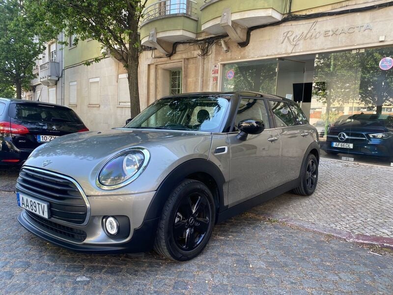 Cinza Usado 2020 Mini One D Citadino | € 17.950 (Bom preço) - Imagem 1/4
