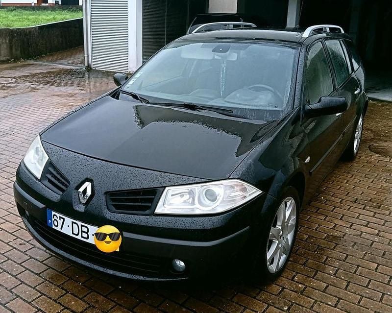 Usado 2007 Renault Mégane II Sedan | € 2.100 (Bom preço) - Imagem 1/4