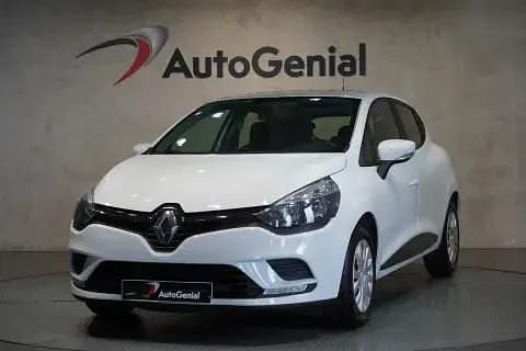 Branco Usado 2017 Renault Clio IV Zen | € 11.990 (Preço justo) - Imagem 1/1