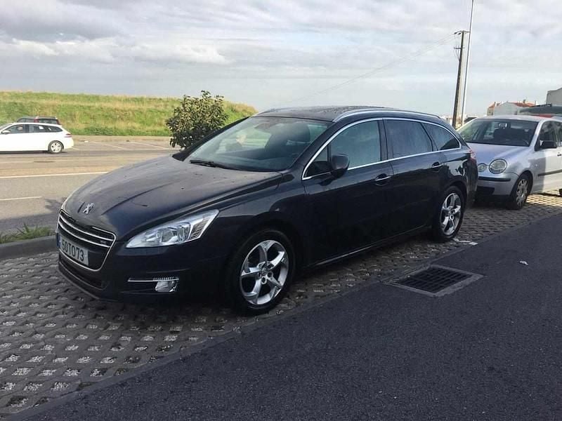 Preto Usado 2012 Peugeot 508 Carrinha | € 7.600 (Preço justo) - Imagem 1/4