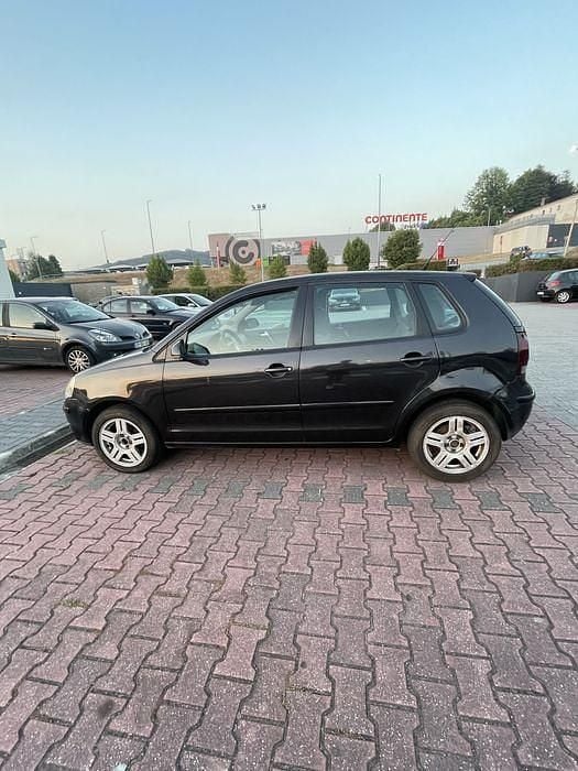 Usado 2006 VW Polo Sedan | € 3.100 (Preço justo) - Imagem 1/4
