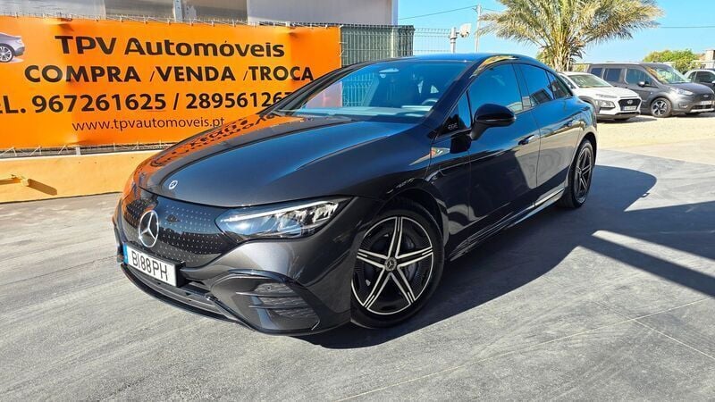 Cinzento Usado 2023 Mercedes EQE350 Edition Sedan | € 64.950 - Imagem 1/4