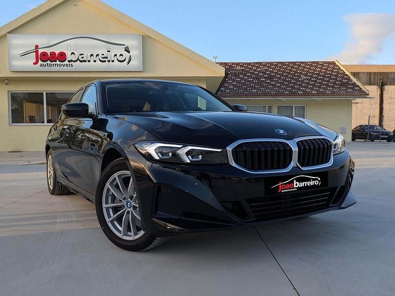 Preto Novo 2024 BMW 320e Sedan | € 44.900 (Preço justo) - Imagem 1/4