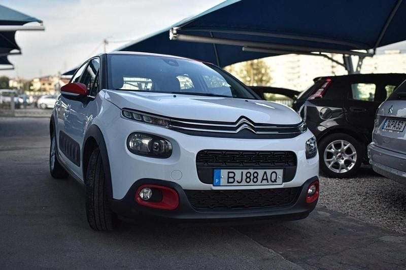 Branco Usado 2019 Citroën C3 Citadino | € 9.850 (Preço justo) - Imagem 1/4
