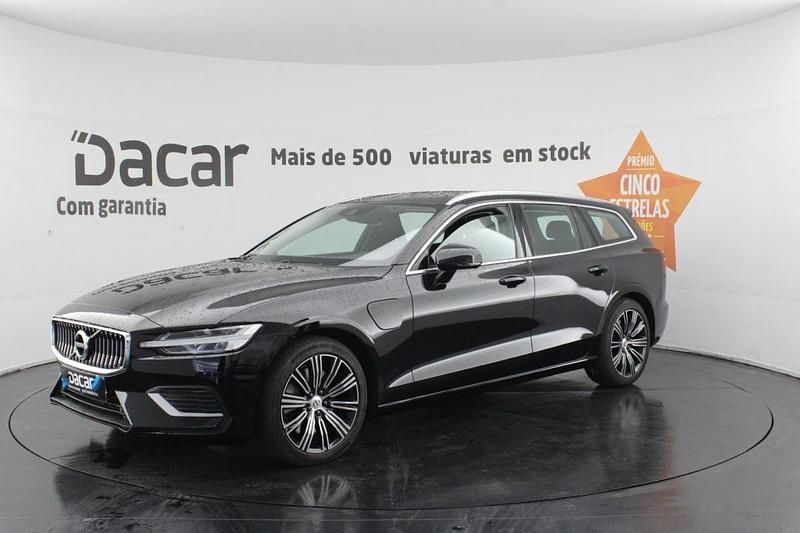 Usado Volvo V60 Inscription 340 HP (250 kW) 2021 Preto Carrinha