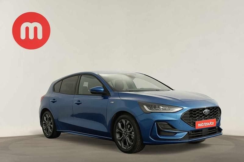 Azul Usado 2025 Ford Focus | € 24.499 (Preço justo) - Imagem 1/4