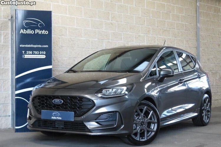 Branco Usado 2023 Ford Fiesta ST-Line Citadino | € 17.450 (Preço justo) - Imagem 1/1