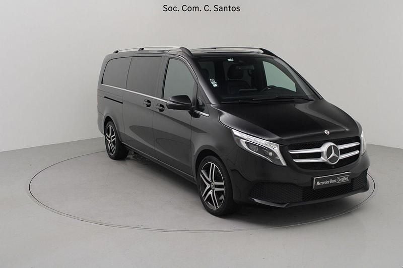 Usado Mercedes V250 Avantgarde 190 HP (139 kW) 2022 Preto Monovolume