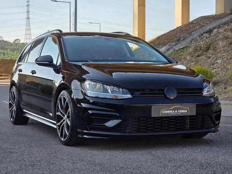 Preto Usado 2019 VW Golf VII | € 21.900 (Preço justo) - Imagem 1/4