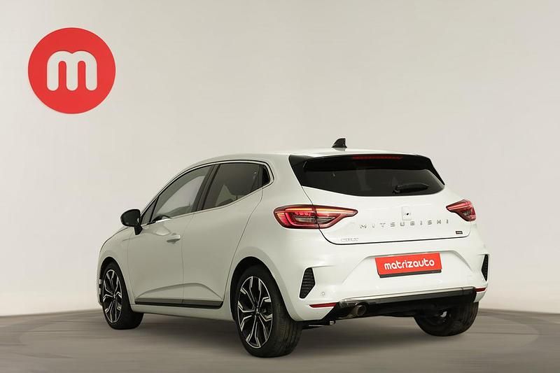 Usado Mitsubishi Colt Edition 91 HP (66 kW) 2024 Branco Citadino