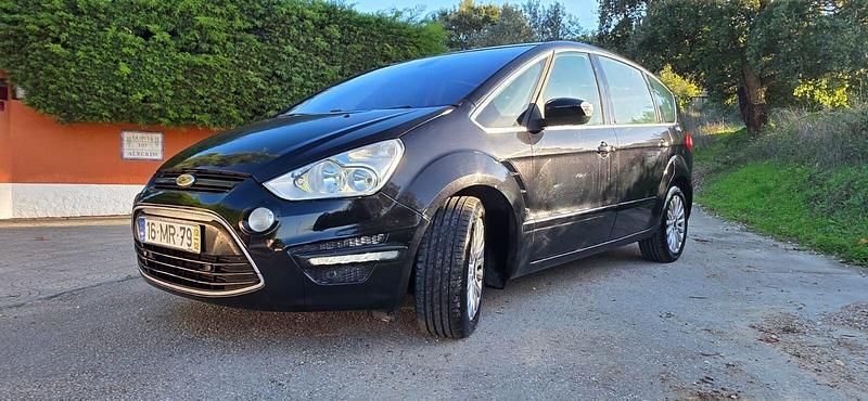 Preto Usado 2012 Ford S-MAX Titanium Monovolume | € 10.750 (Bom preço) - Imagem 1/4