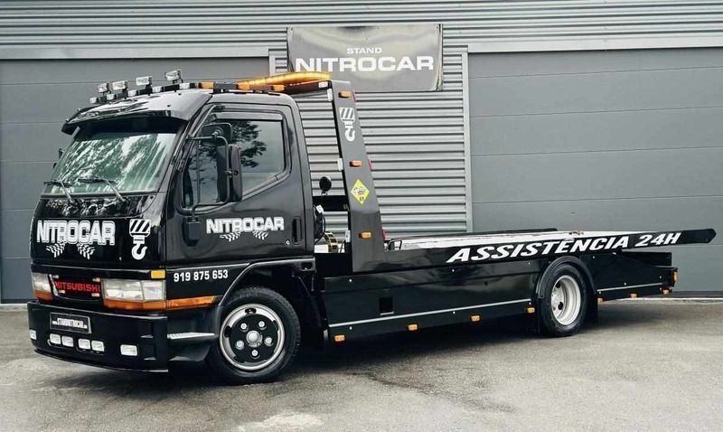 Preto Usado 1996 Mitsubishi Canter | € 23.450 - Imagem 1/4