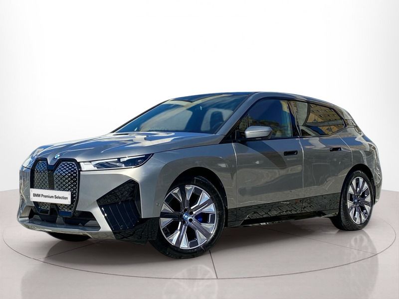 Usado 2024 BMW iX Sport Line SUV | € 89.905 - Imagem 1/4