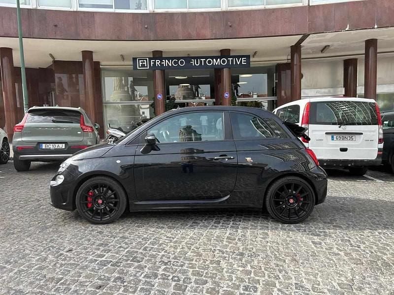 Preto Usado 2022 Abarth 595C Cabrios | € 25.800 - Imagem 1/4
