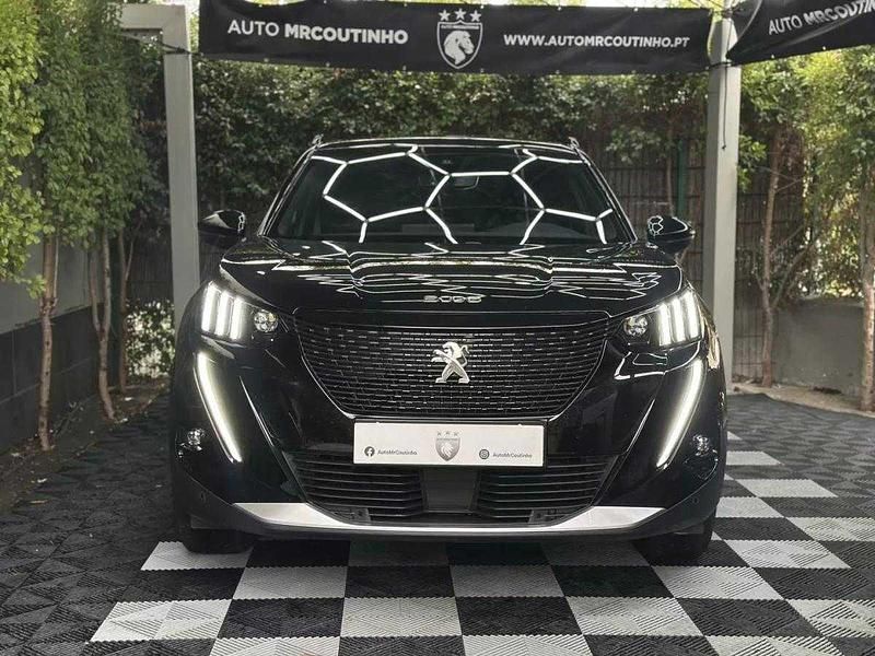 Preto Usado 2022 Peugeot e-2008 GT SUV | € 22.900 (Preço justo) - Imagem 1/4