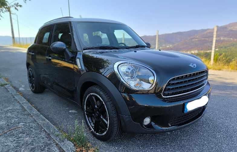 Usado Mini Countryman 122 HP (89 kW) 2012 Preto SUV