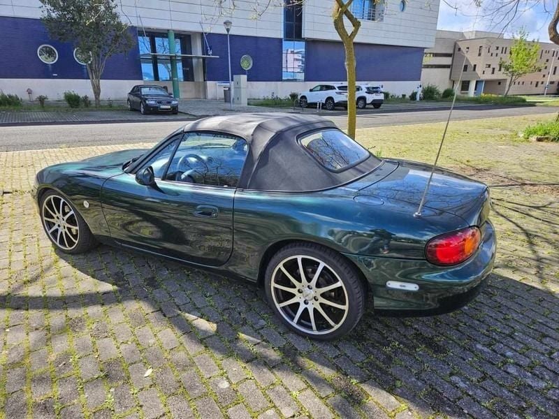 Verde Usado 1999 Mazda MX5 Cabrios | € 11.000 - Imagem 1/4