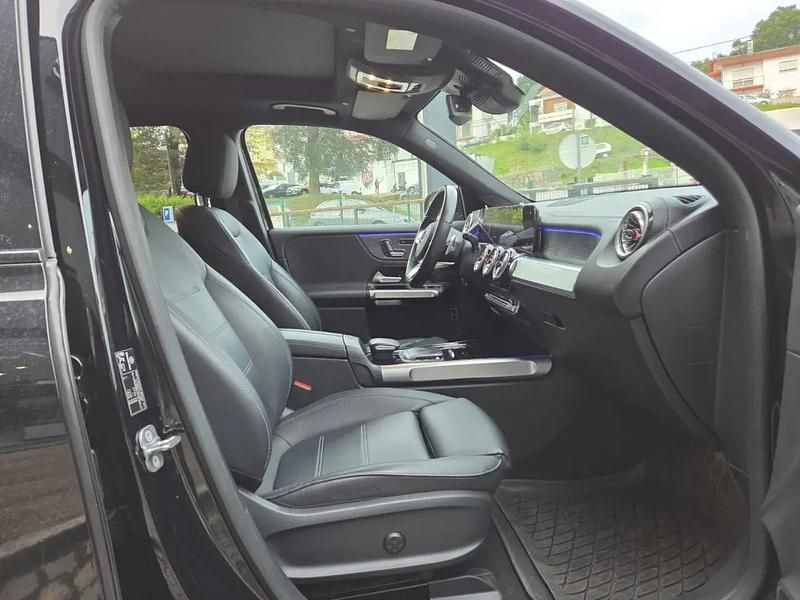 Usado Mercedes EQB250 AMG 139 kW (190 HP) 2023 Preto cosmos SUV