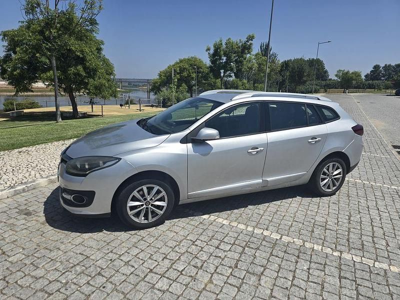Usado 2016 Renault Mégane III Sedan | € 5.400 (Preço justo) - Imagem 1/4