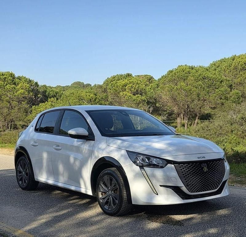 Usado Peugeot e-208 Style 100 kW (136 HP) 2021 Branco Citadino