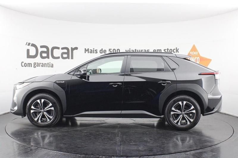 Usado Toyota bZ4X 150 kW (204 HP) 2023 Preto SUV