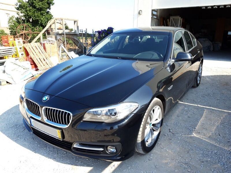 Usado 2016 BMW 520 Shadowline Sedan | € 26.000 (Caro) - Imagem 1/4