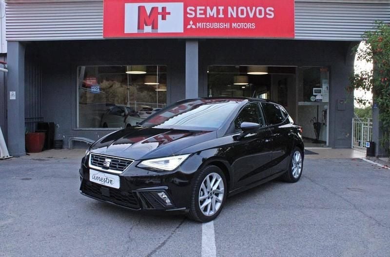 Preto Usado 2024 Seat Ibiza FR | € 19.500 (Caro) - Imagem 1/4