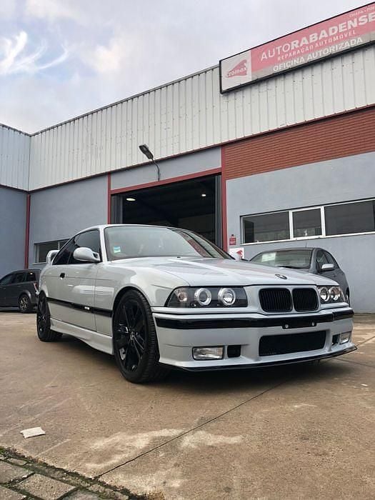 Usado 1993 BMW 318 Coupé | € 7.000 - Imagem 1/4