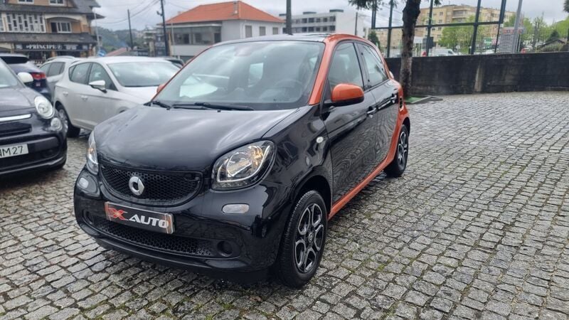 Usado Smart ForFour Prime 71 HP (52 kW) 2018 Preto