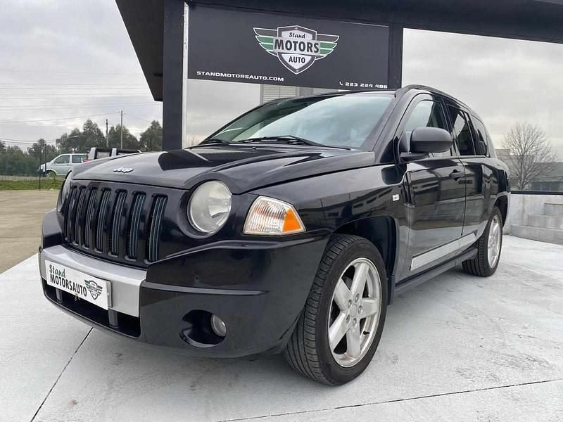 Preto Usado 2008 Jeep Compass SUV | € 8.900 - Imagem 1/4
