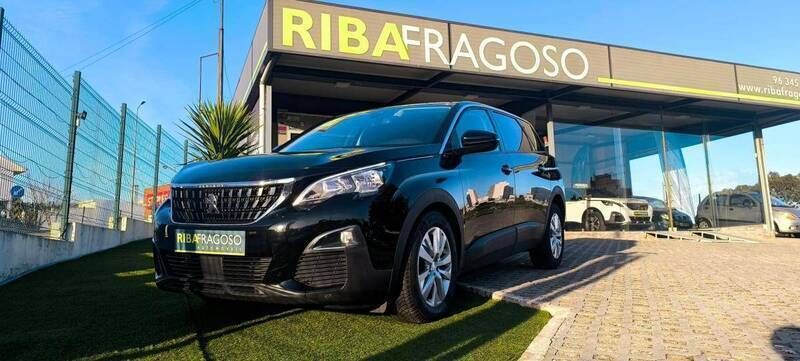 Preto Usado 2020 Peugeot 5008 Monovolume | € 17.900 (Preço justo) - Imagem 1/4